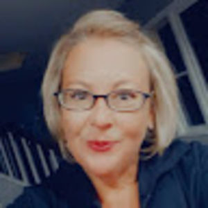 Meet your Posher, Colleen